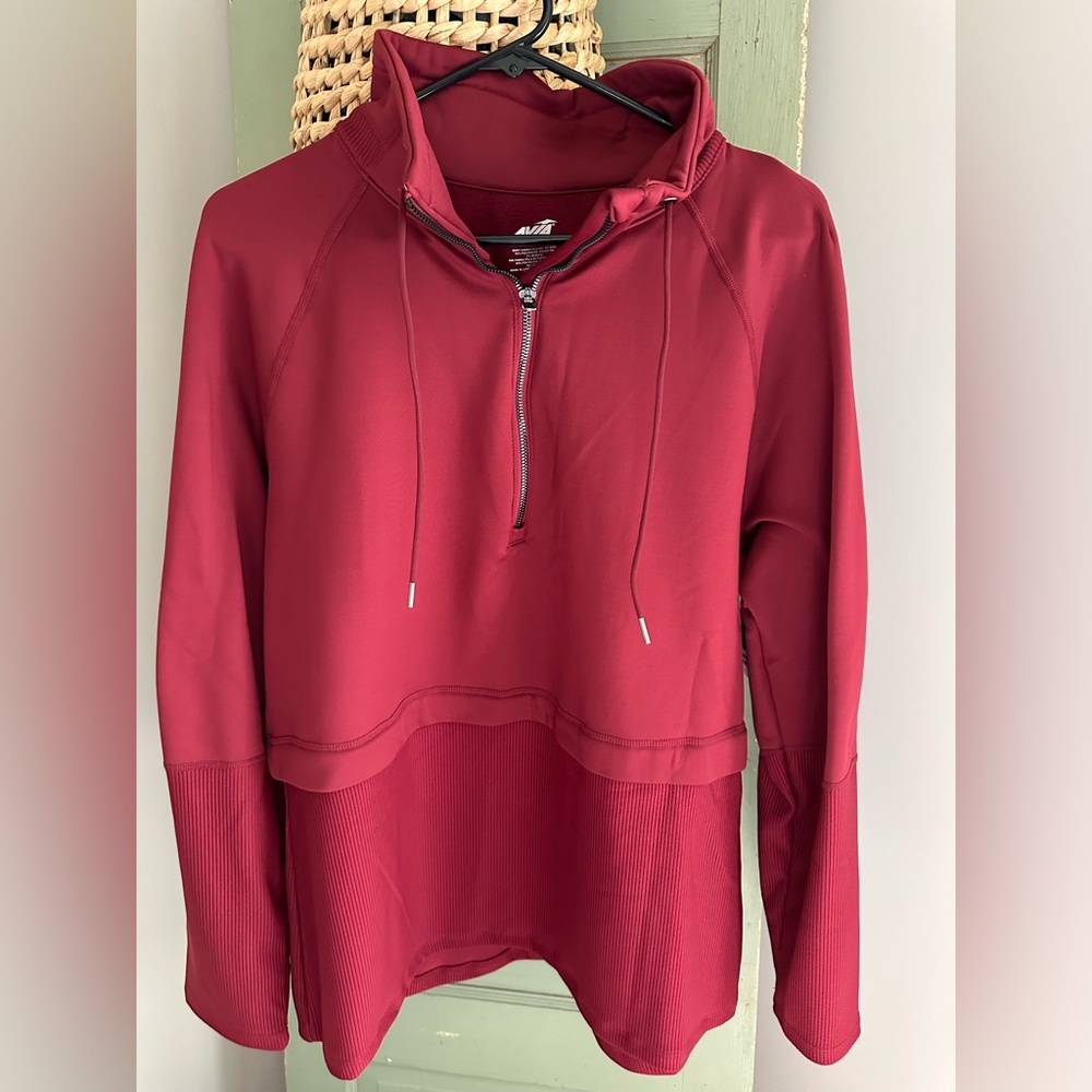NWT XL Avia Red Pullover